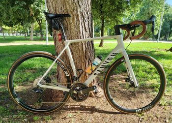 Used Canyon Endurace CF SL 8 Aero 2023 2023 Road & Gravel, Light Gray — image 16 of 28