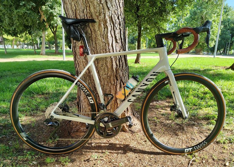 Used Canyon Endurace CF SL 8 Aero 2023 2023 Road & Gravel, Light Gray — image 16 of 28