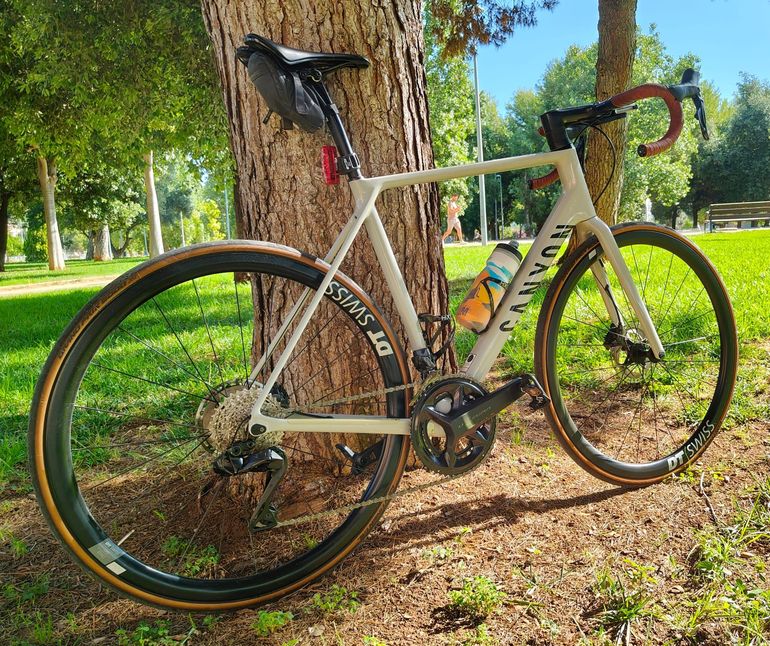 Used Canyon Endurace CF SL 8 Aero 2023 2023 Road & Gravel, Light Gray — image 15 of 28