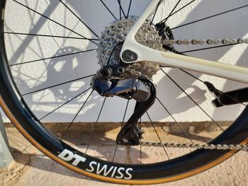 Used Canyon Endurace CF SL 8 Aero 2023 2023 Road & Gravel, Light Gray — image 25 of 28