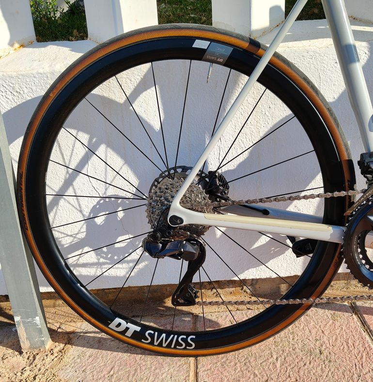 Used Canyon Endurace CF SL 8 Aero 2023 2023 Road & Gravel, Light Gray — image 26 of 28