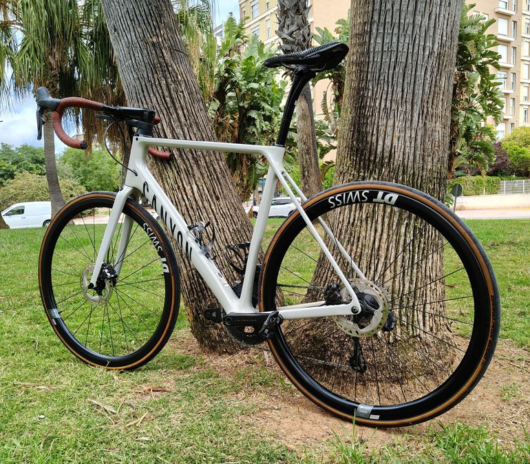 Used Canyon Endurace CF SL 8 Aero 2023 2023 Road & Gravel, Light Gray — image 6 of 6