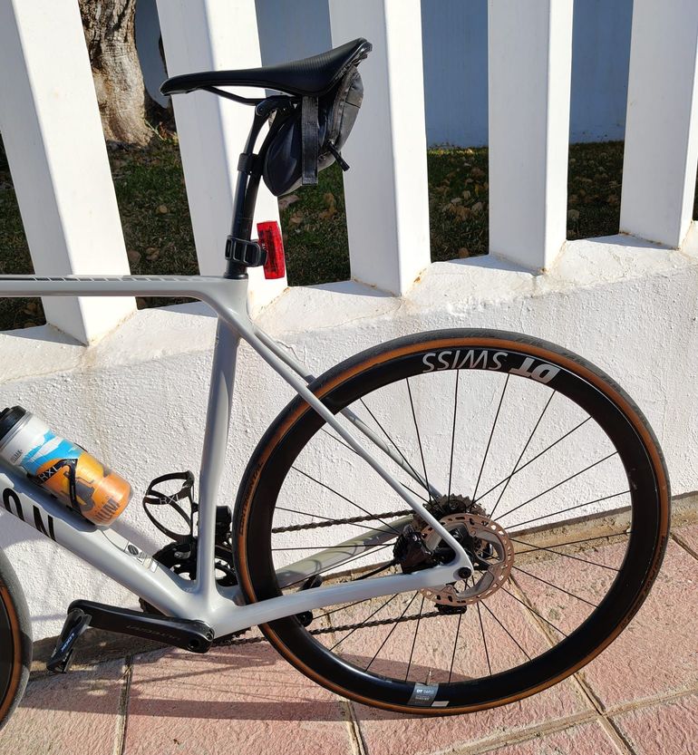 Used Canyon Endurace CF SL 8 Aero 2023 2023 Road & Gravel, Light Gray — image 18 of 28