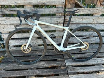 Used Giant Liv Langma 2021 Road & Gravel, White — image 14 of 15