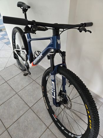 Used Berria Mako BR Unlimited Flight Attendant XX SL 2024 Mountainbike, Blue — image 4 of 8