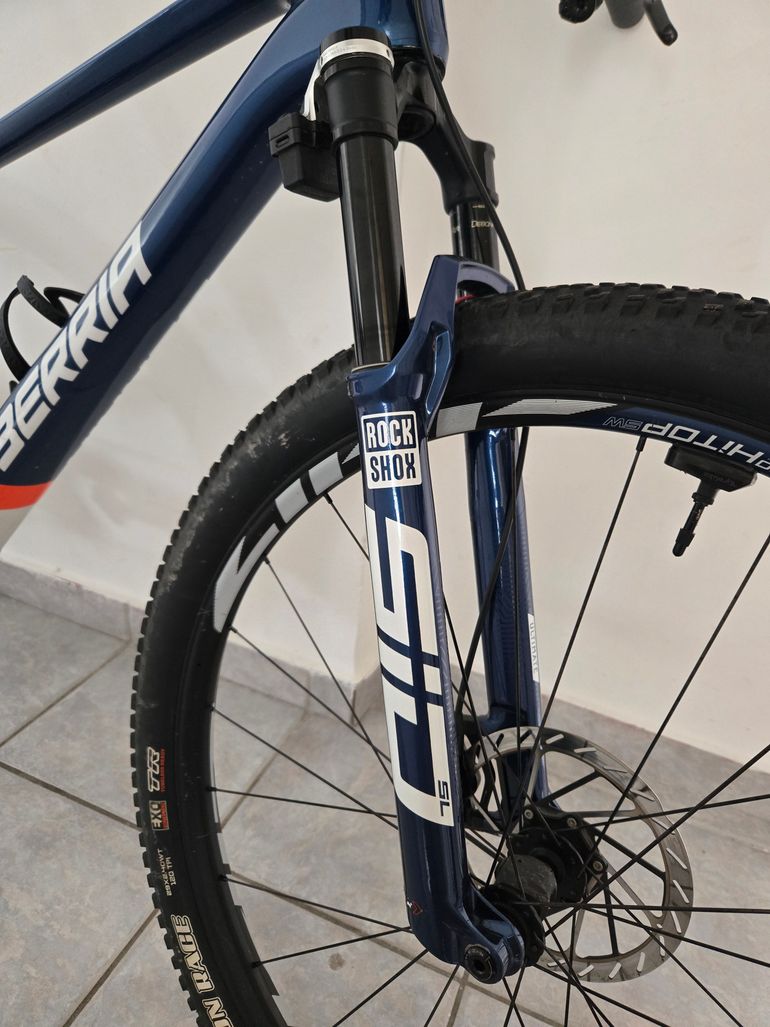 Used Berria Mako BR Unlimited Flight Attendant XX SL 2024 Mountainbike, Blue — image 5 of 8