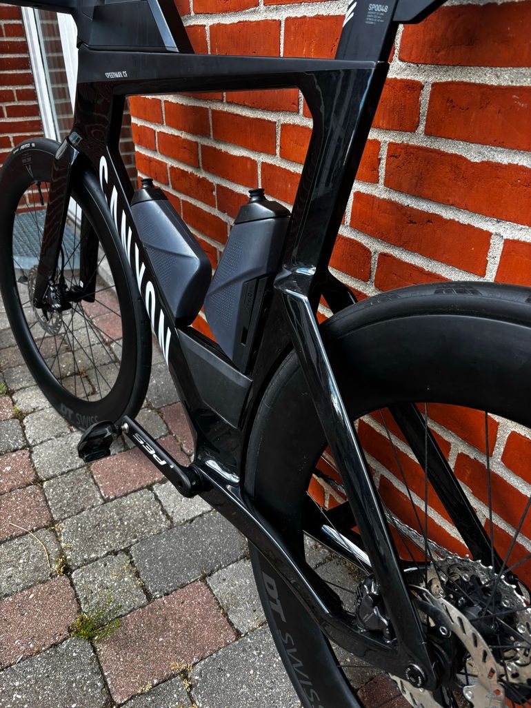 Used Canyon Speedmax CF 7 Di2 Race 2026 2026 Road & Gravel, Black — image 3 of 5