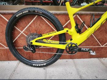 Used Scott Spark RC Comp 2022 2022 Mountainbike, Orange, 29 — image 3 of 5