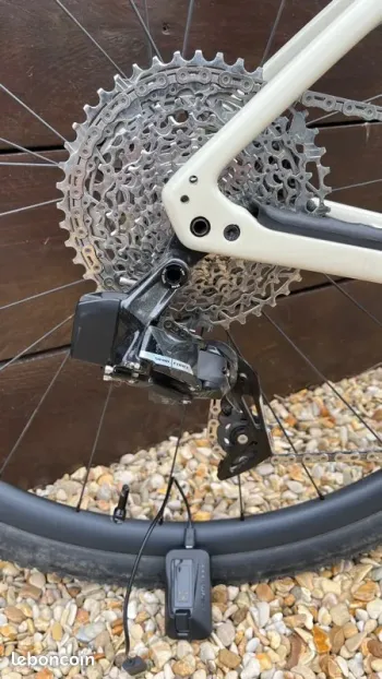 Used Specialized Specialized Diverge Carbon 2023 Road & Gravel — image 9 of 24