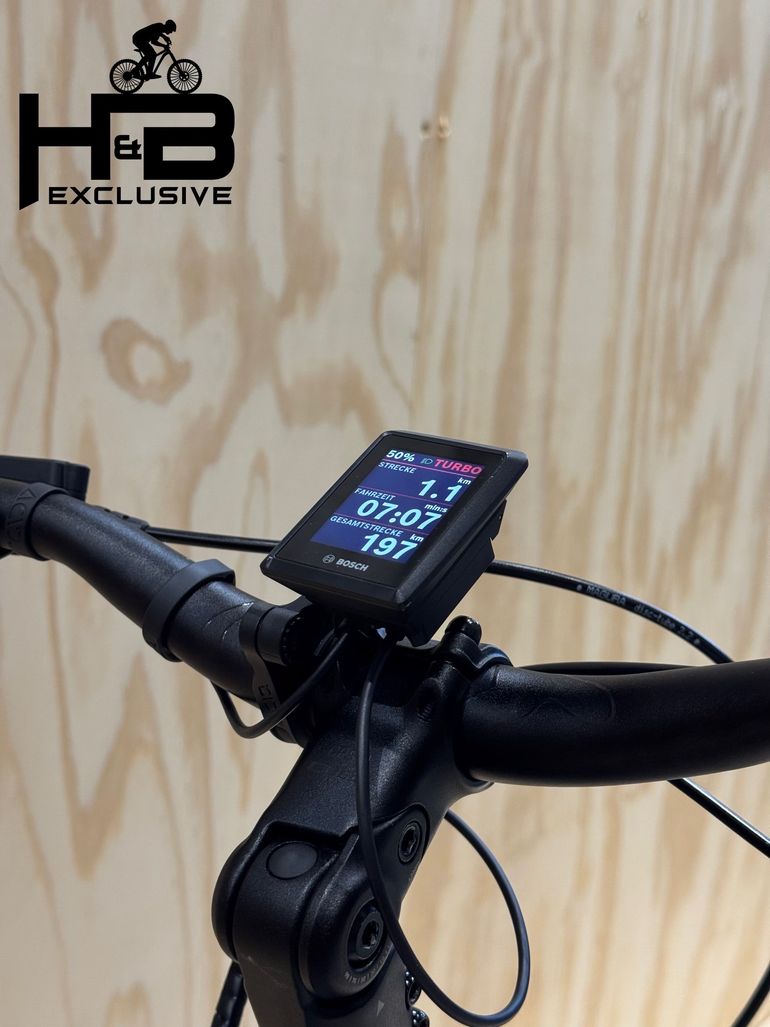 Used CUBE Kathmandu Hybrid ABS 750 Shimano Deore 2024 Urban — image 10 of 15
