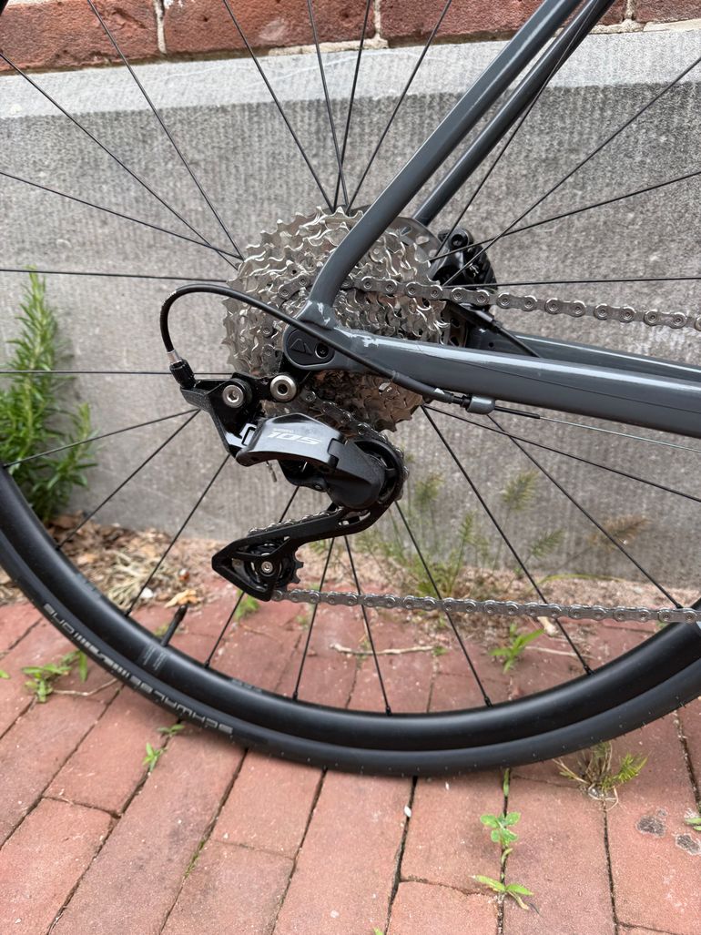 Used Canyon Endurace Shimano 105 2024 Road & Gravel, Black — image 6 of 9
