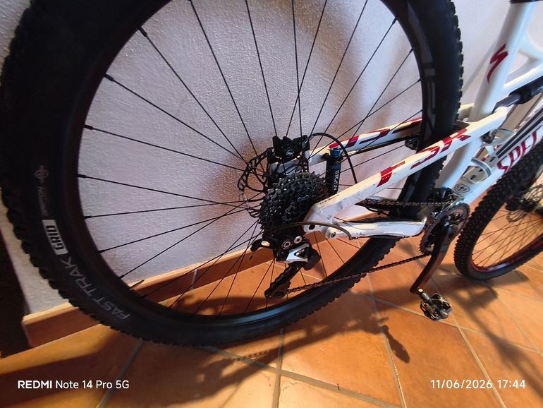 Used Specialized S-Works Epic FSR Di2 2017 2017 Mountainbike, White — image 4 of 5