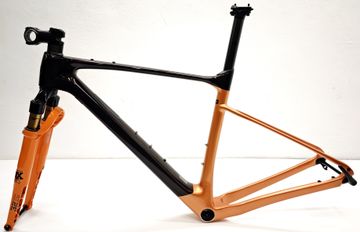 Tweedehands Giant Revolt X Advanced Pro 1 2023 Frameset 2023 Road & Gravel — afbeelding 2 van 11