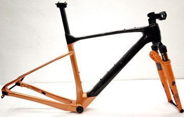 Used Giant Revolt X Advanced Pro 1 2023 Frameset 2023 Road & Gravel