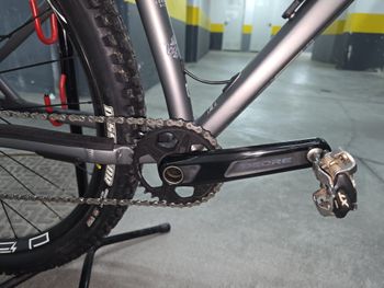 Used Commencal META HT AM RACE 29 2021 2021 Mountainbike, Light Gray, 29 — image 8 of 10