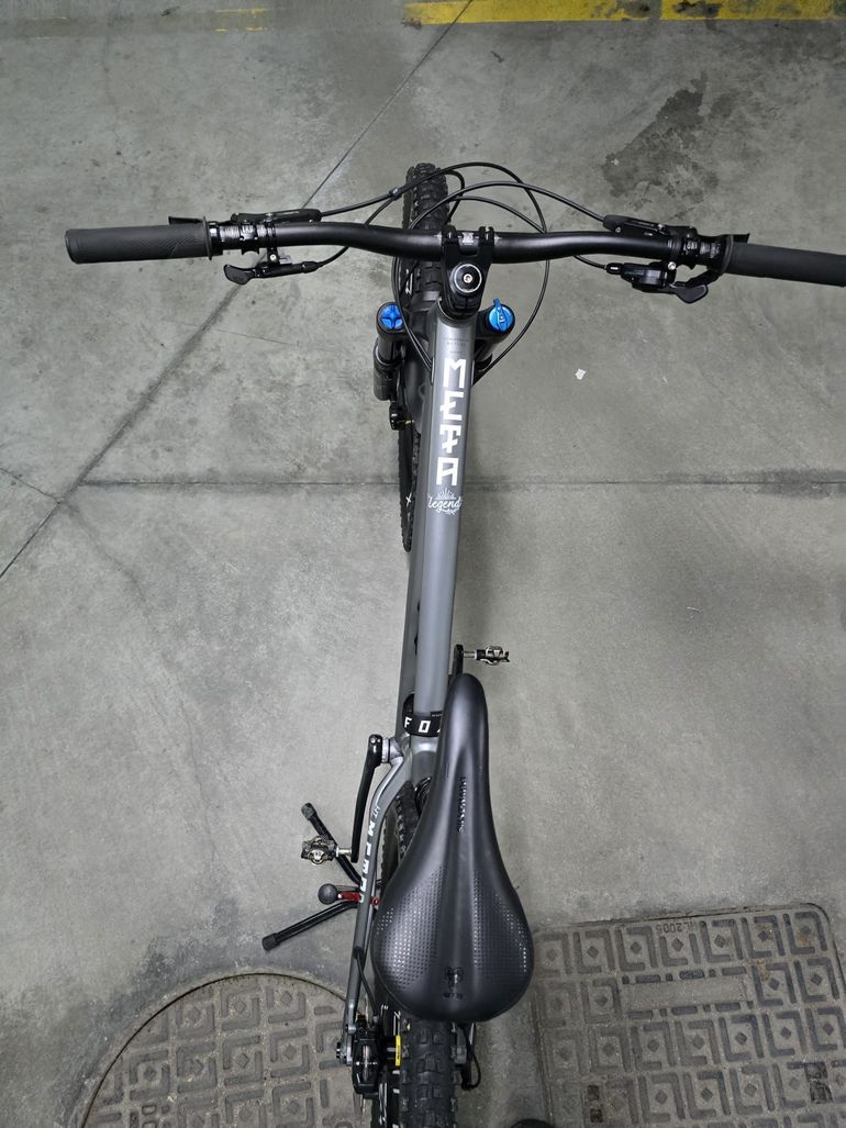 Used Commencal META HT AM RACE 29 2021 2021 Mountainbike, Light Gray, 29 — image 6 of 10
