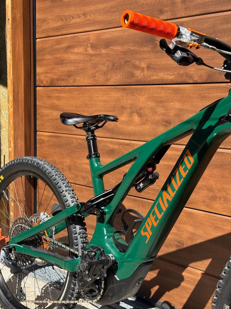 Used Specialized Turbo Levo 3 Comp Alloy 2024 2024 Mountainbike, Green, 29, 27.5 — image 6 of 9