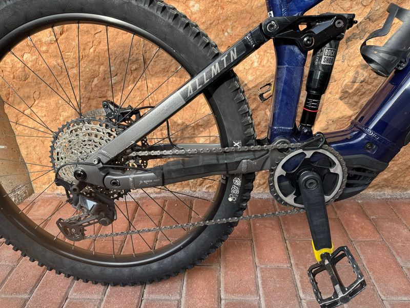 Used Haibike ALLMTN 6 2025 2025 Mountainbike, Blue, 29 — image 3 of 3