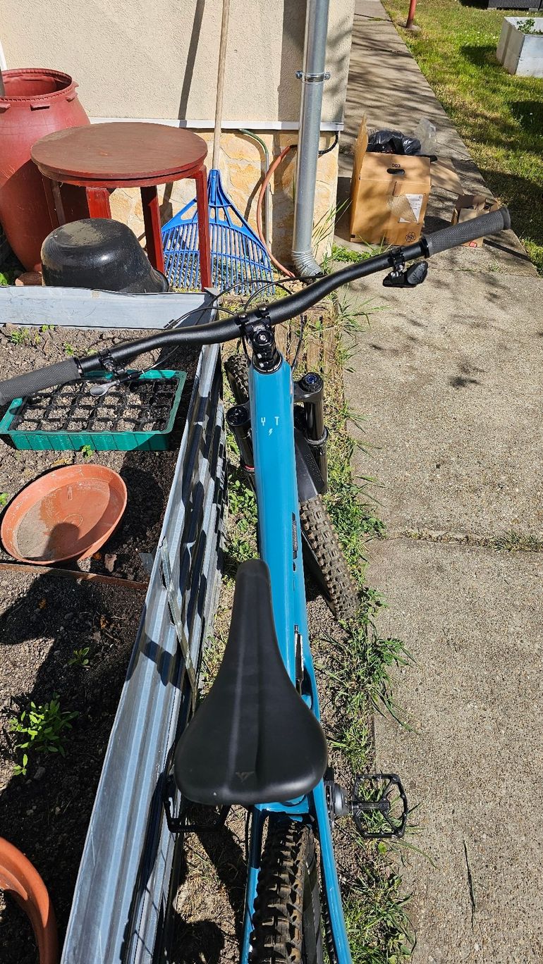 Used YT YT Custom SRAM GX Eagle AXS 2024 Mountainbike, Blue, 29 — image 21 of 37