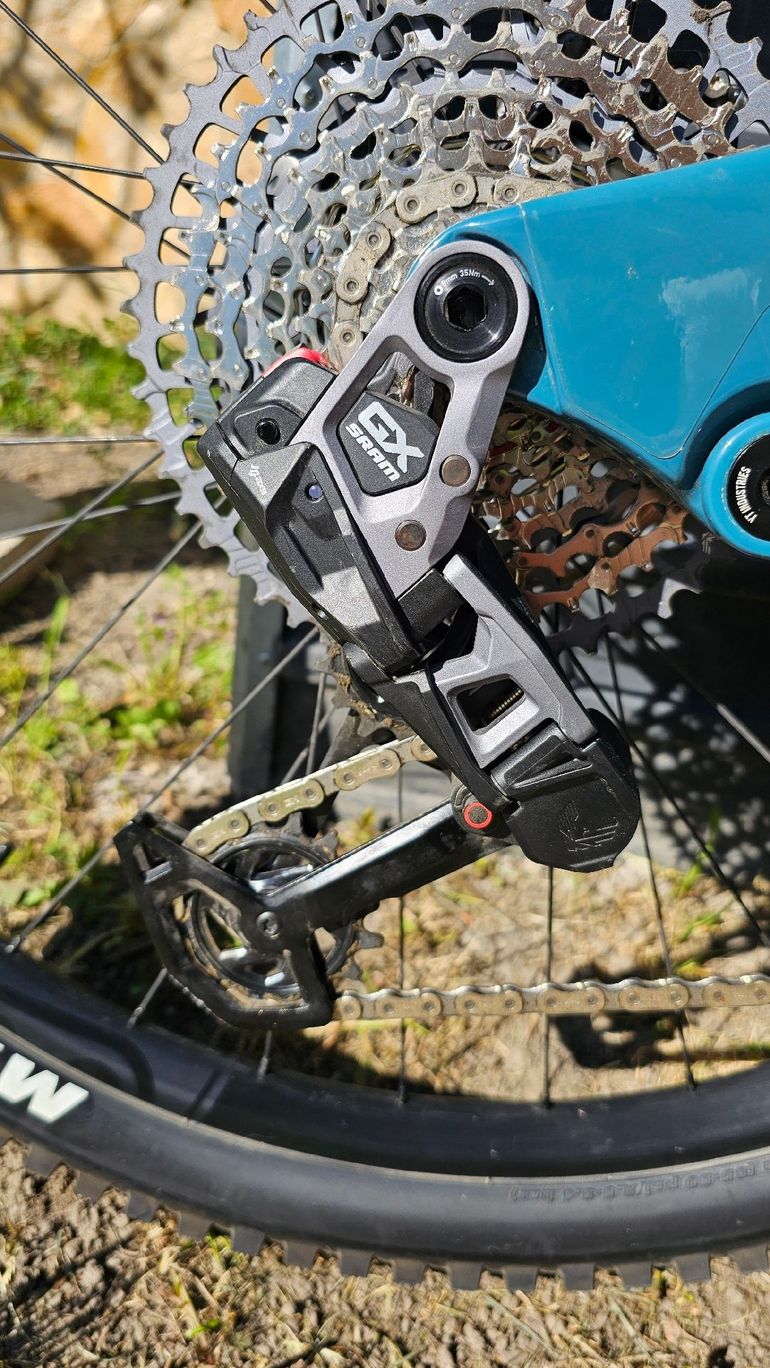 Used YT YT Custom SRAM GX Eagle AXS 2024 Mountainbike, Blue, 29 — image 17 of 37