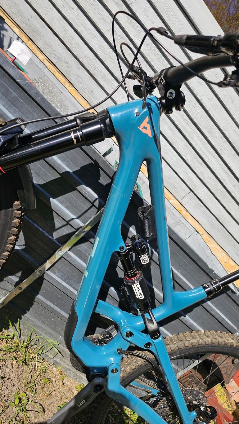 Used YT YT Custom SRAM GX Eagle AXS 2024 Mountainbike, Blue, 29 — image 31 of 37