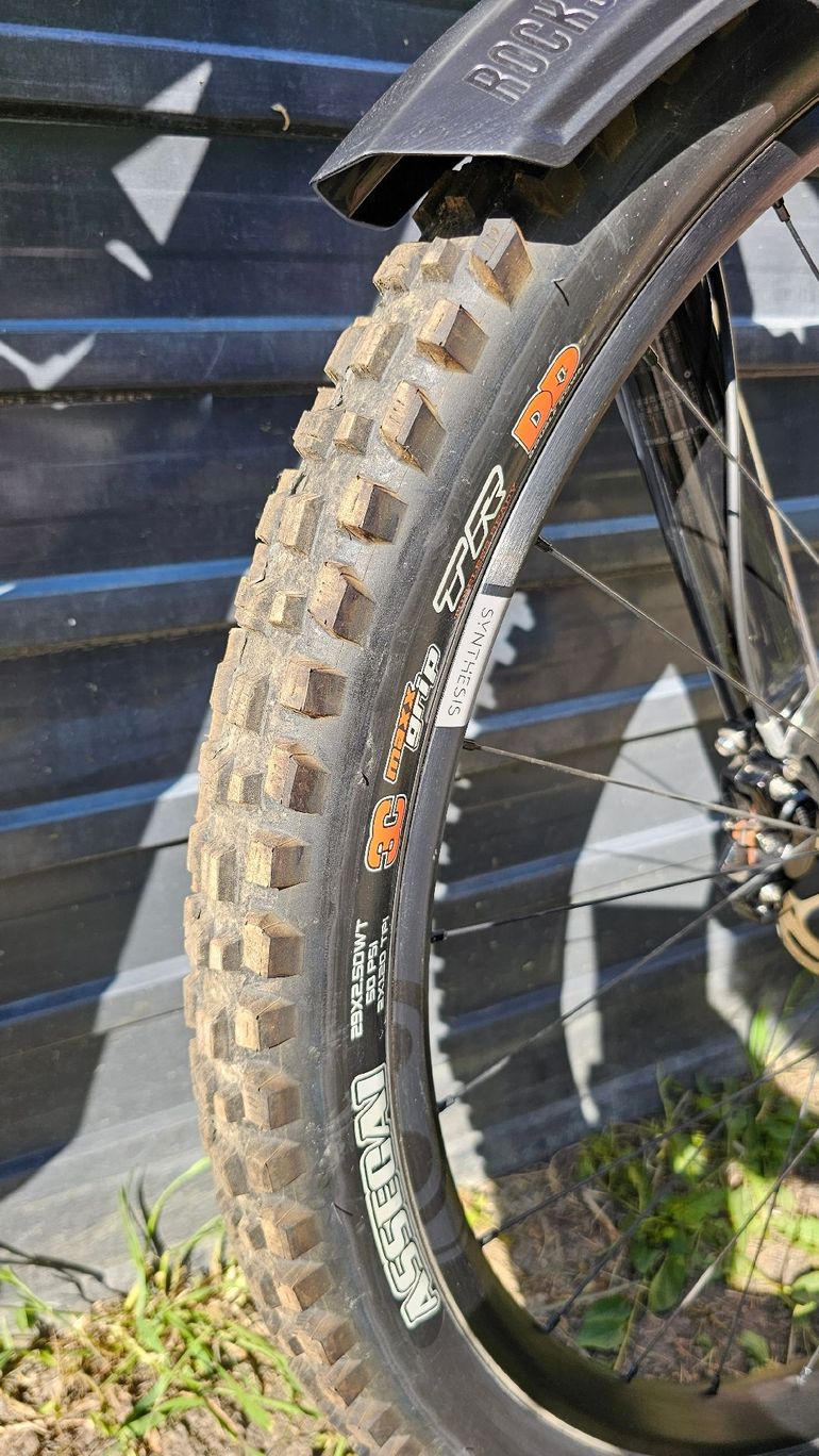 Used YT Custom SRAM GX Eagle AXS 2024 Mountainbike, Blue, 29 — image 38 of 45