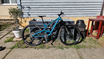 Tweedehands YT Custom SRAM GX Eagle AXS 2024 MTB