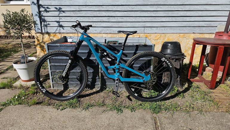 Used YT YT Custom SRAM GX Eagle AXS 2024 Mountainbike, Blue, 29 — image 2 of 37