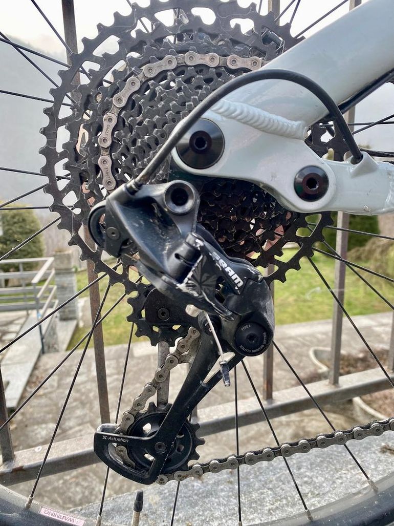 Used Norco Norco Range A1 2019 Mountainbike, Light Gray — image 5 of 6