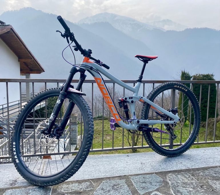 Used Norco Norco Range A1 2019 Mountainbike, Light Gray — image 1 of 6