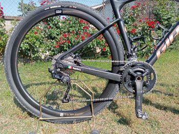 Used Giant Revolt Advanced 3 2022 2022 Road & Gravel, Schwarz — image 3 of 5