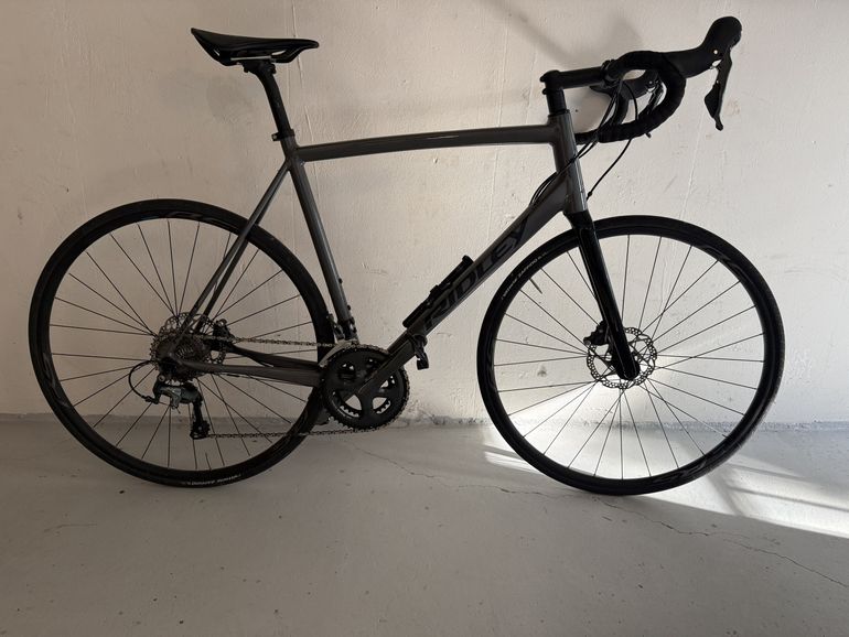 Used Ridley Fenix SLA Disc - Shimano Tiagra 2x10sp 2023 2023 Road & Gravel, Light Gray — image 1 of 5
