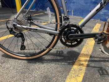 Used Jamis RENEGADE S3 2023 2023 Road & Gravel, Light Gray — image 3 of 4