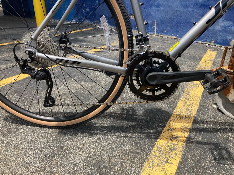 Used Jamis RENEGADE S3 2023 2023 Road & Gravel, Light Gray — image 3 of 4