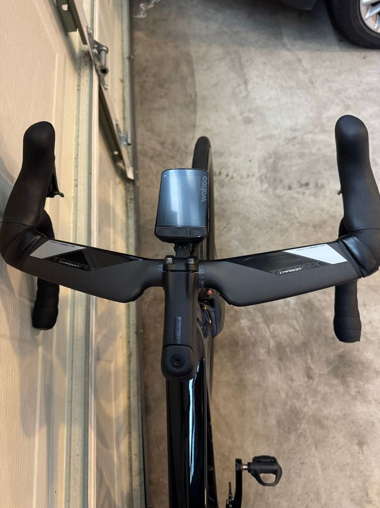 Used Cannondale SuperSix EVO 3 2024 2024 Road & Gravel, Black — image 7 of 11