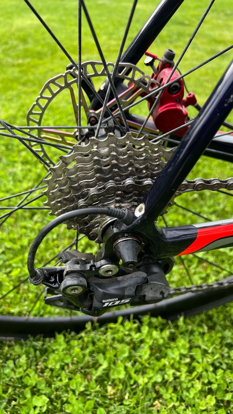 Used Specialized Roubaix Shimano 105 2016 Road & Gravel — image 6 of 6