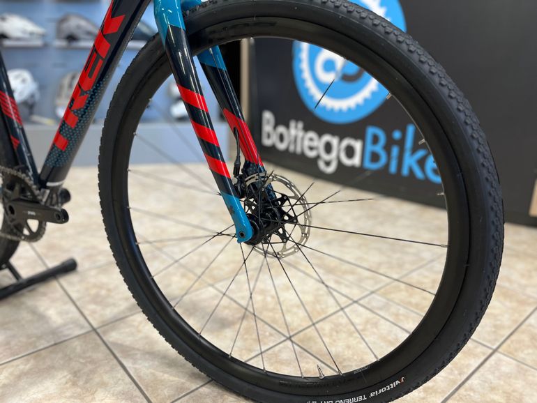 Used Trek Crockett 5 Disc 2021 2021 Road & Gravel, Blue — image 10 of 18