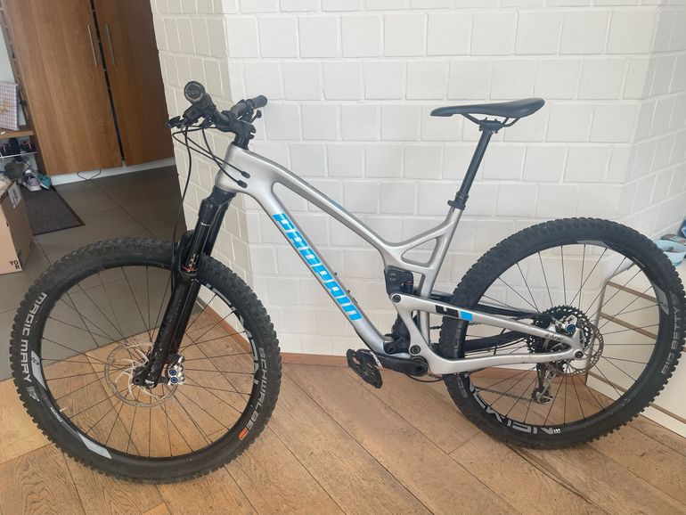 Used Propain Hugene SRAM X01 Eagle 2018 Mountainbike, Hellgrau — image 1 of 5