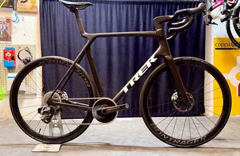 Used Trek Madone SLR 9 AXS 1x Gen 8 2026 2026 Road & Gravel