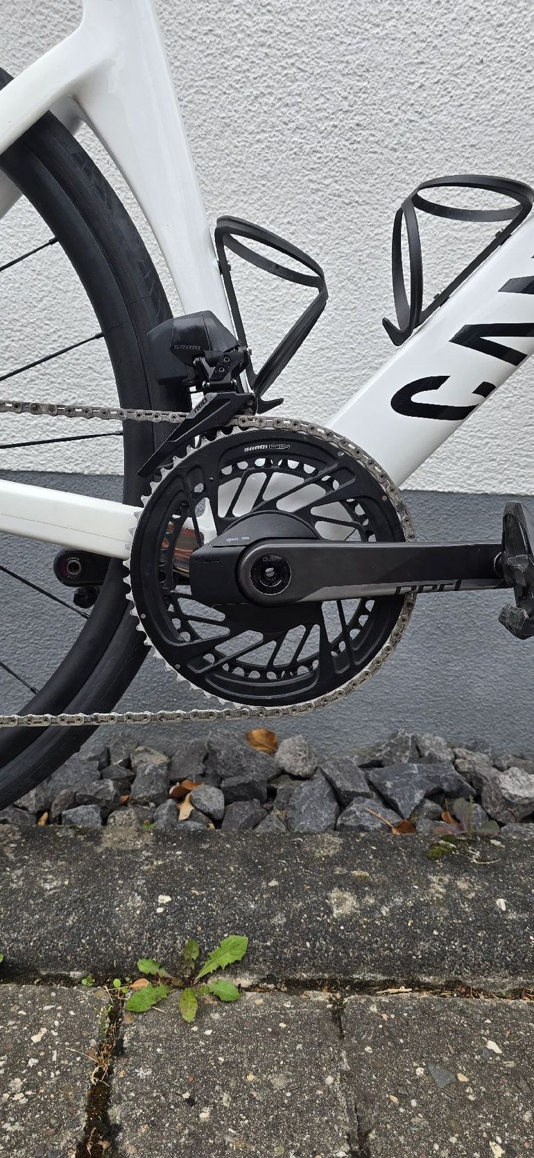 Used Canyon Aeroad SRAM Red eTap AXS 2025 Road & Gravel, White — image 5 of 14