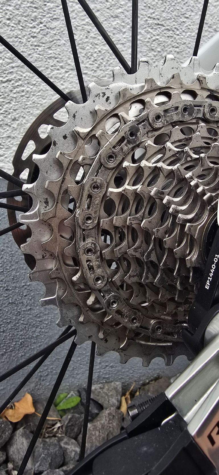 Used Canyon Aeroad SRAM Red eTap AXS 2025 Road & Gravel, White — image 4 of 14
