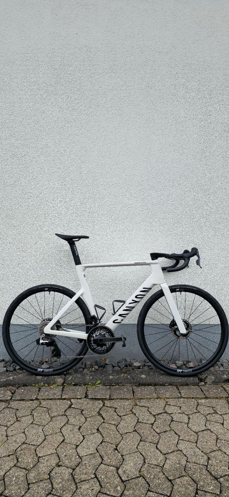 Used Canyon Aeroad SRAM Red eTap AXS 2025 Road & Gravel, White — image 1 of 14