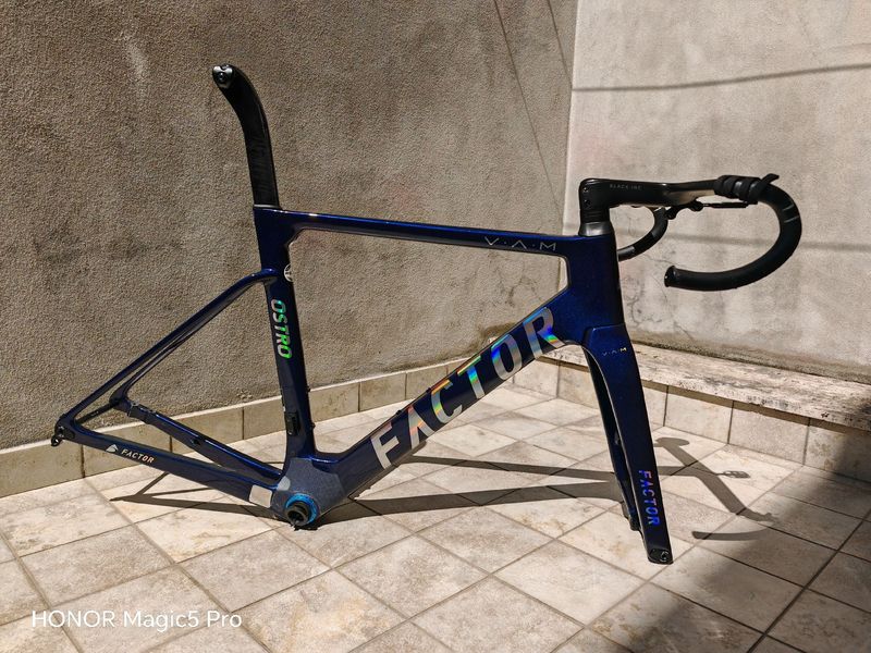 Gebrauchtes Factor OSTRO VAM SRAM RED eTap AXS 2023 Frameset 2023 Road & Gravel
