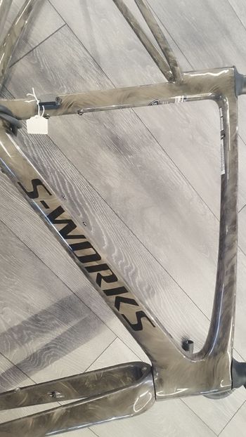 Used Specialized S-Works Roubaix SL8 - Shimano Dura-Ace Di2 2025 Frameset 2025 Road & Gravel, White — image 2 of 9