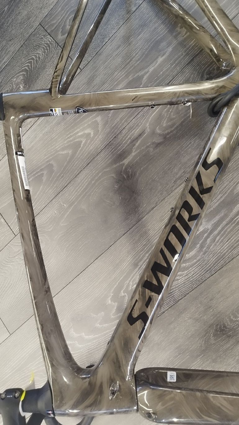 Used Specialized S-Works Roubaix SL8 - Shimano Dura-Ace Di2 2025 Frameset 2025 Road & Gravel, White — image 5 of 9