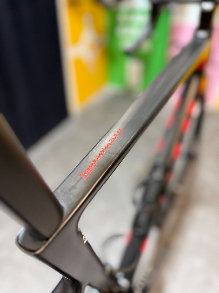 Used BMC Teammachine SLR 01 THREE 2027 2027 Road & Gravel, Black — image 5 of 11