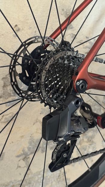 Used Giant TCR Advanced SL Disc 1 2022 2022 Road & Gravel, Orange — image 10 of 13
