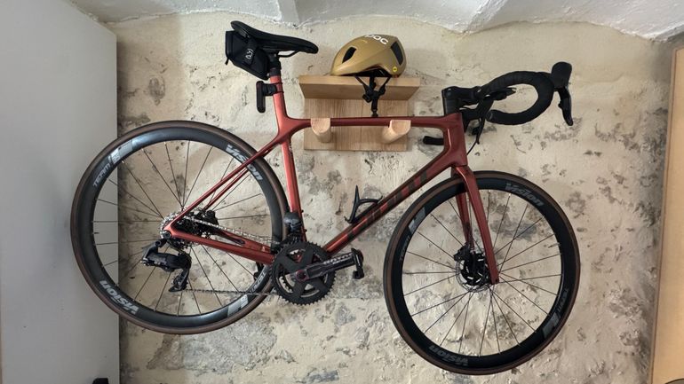 Used Giant TCR Advanced SL Disc 1 2022 2022 Road & Gravel, Orange — image 1 of 13