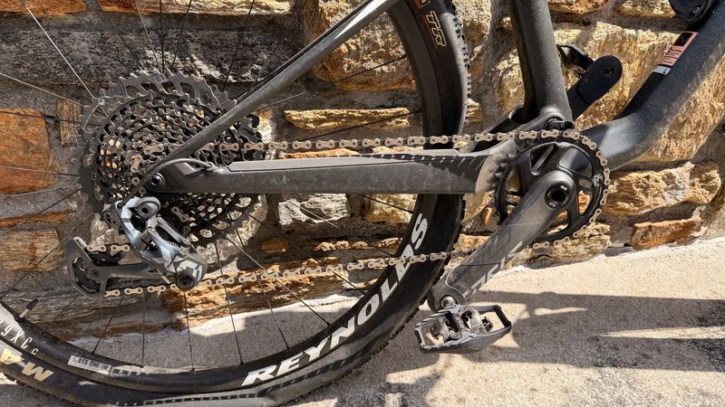 Gebrauchtes Canyon Lux CF 8 2021 2021 Mountainbike, Schwarz, 29 — Bild 3 von 3