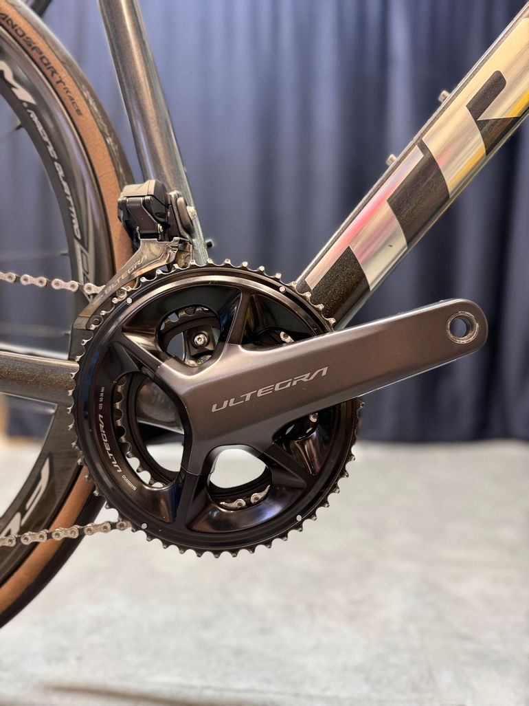 Used Trek Émonda SLR 7 2023 2023 Road & Gravel, Black — image 4 of 12